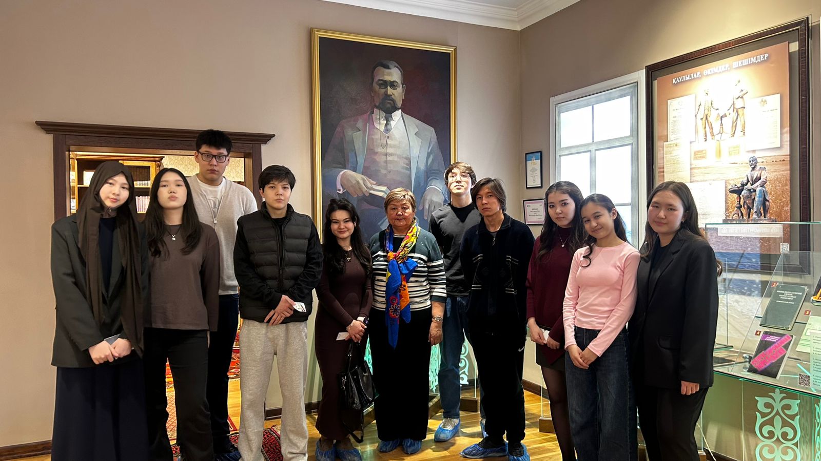 Шығыстану факультетінің студенттері Ахмет Байтұрсынұлы атындағы мұражайына танымдық экскурсия жасады